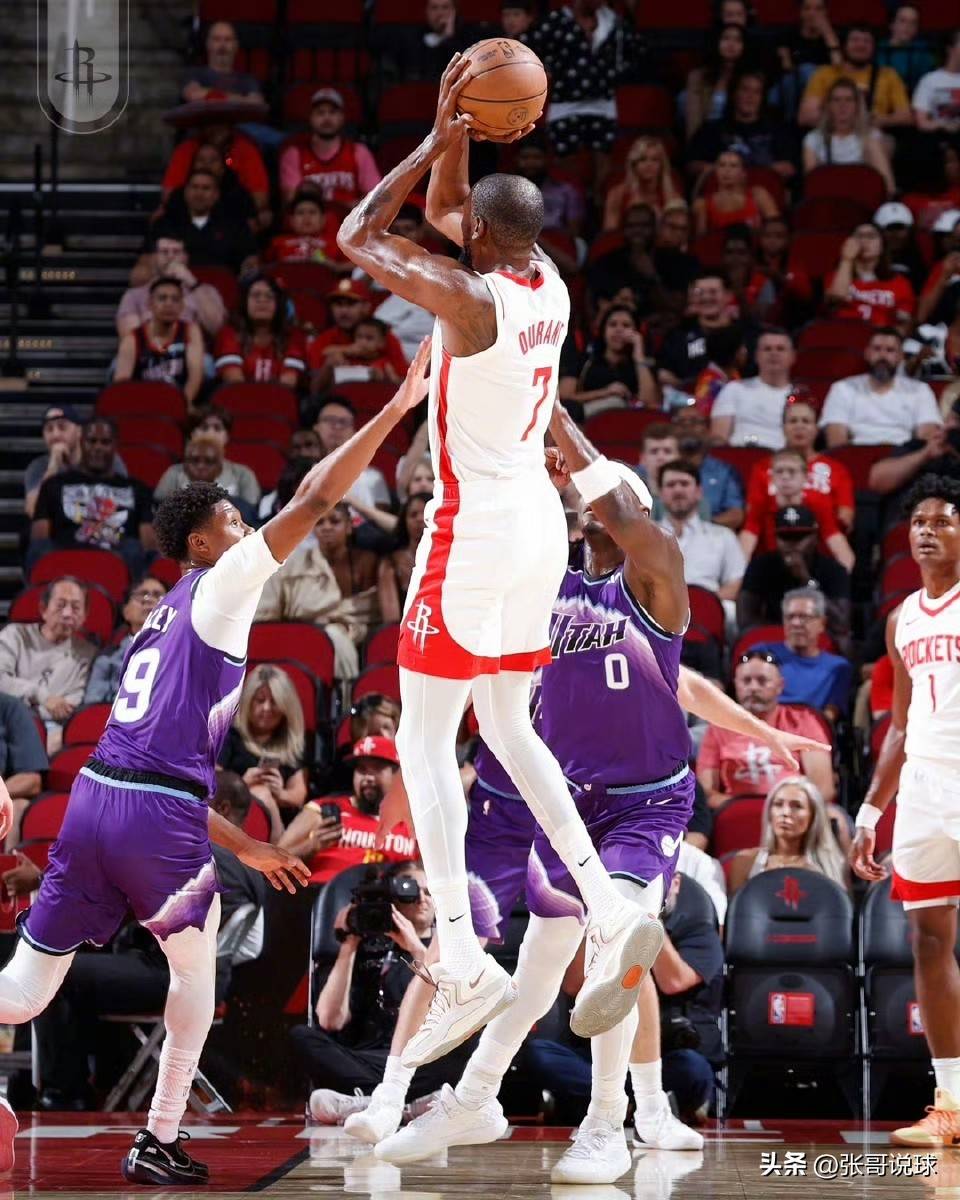 -杜兰特爆冷击败巴黎圣日耳曼，势不可挡引爆全场！的简单介绍