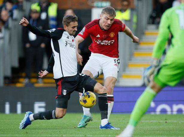 玩加电竞-关于蒂姆在曼联比赛中出色防守，赛事规则更新引发热议！的信息